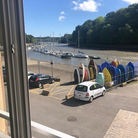 Studio Vue Sur Le Port Saint Goustan Classe 3 Etoiles! โอเร ภายนอก รูปภาพ